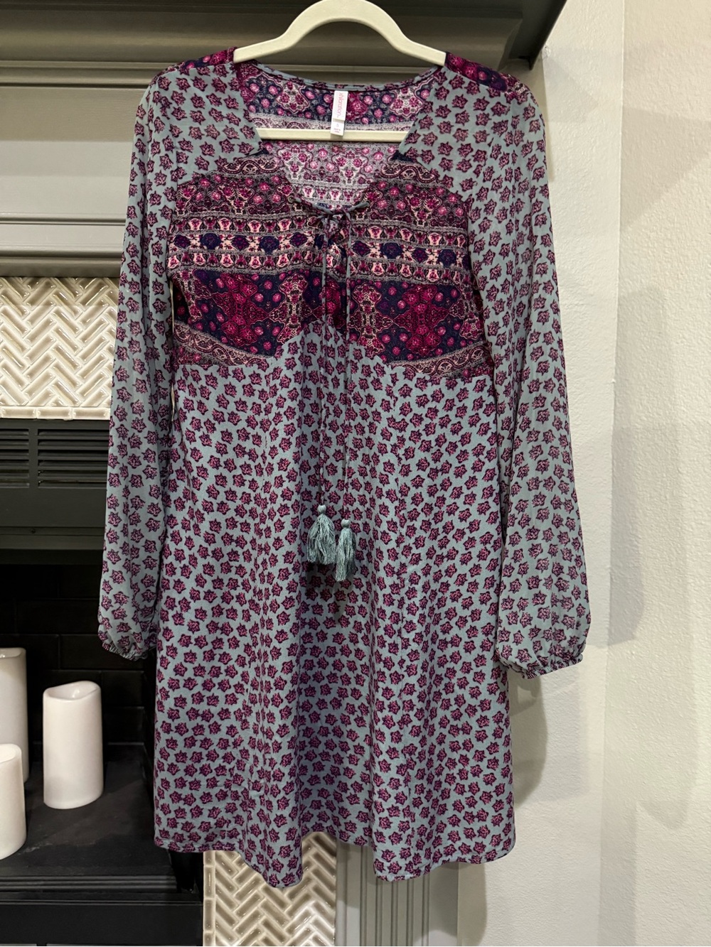 Xhilaration Lavender Tunic Dress with Fuchsia Detail